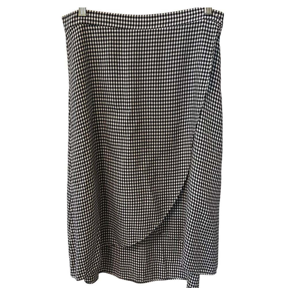 Loft Wrap Skirt Size 8 Black & White Gingham Check Tulip Asymmetrical Cottage
